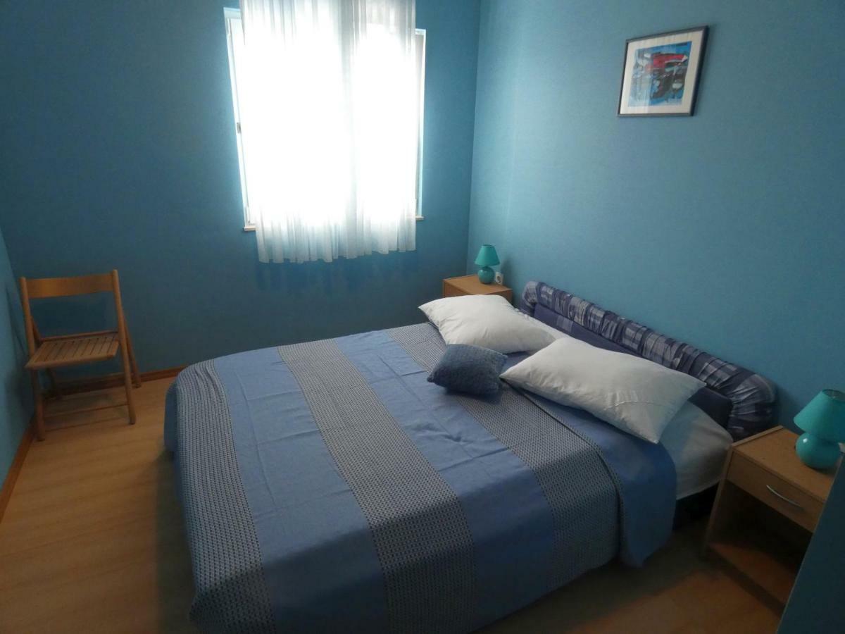 Apartmani Saric Rogoznica Зечево Экстерьер фото