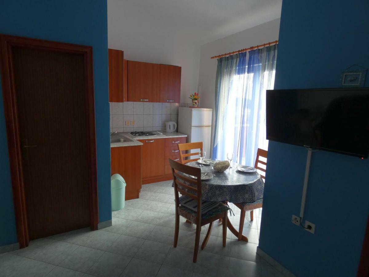 Apartmani Saric Rogoznica Зечево Экстерьер фото
