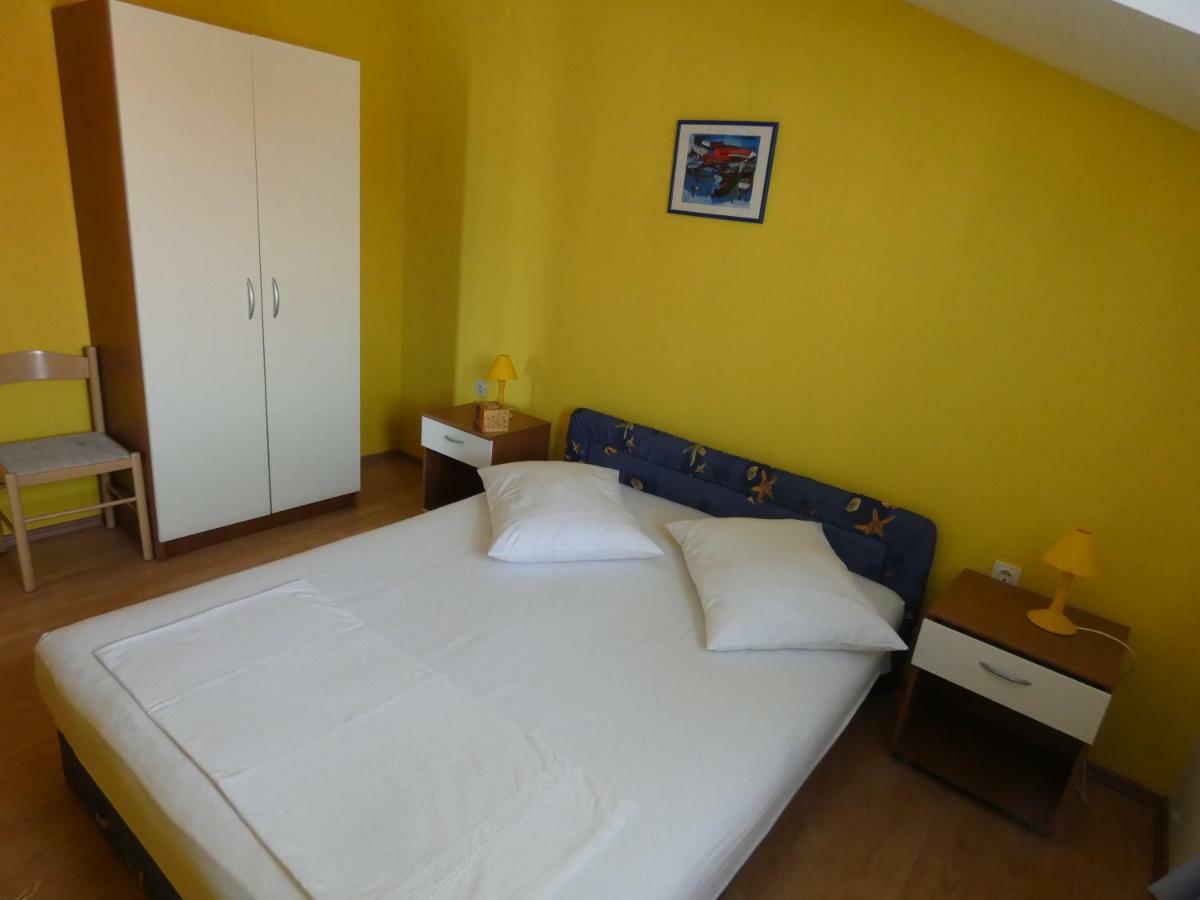 Apartmani Saric Rogoznica Зечево Экстерьер фото